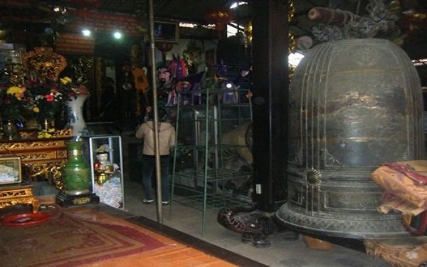 Bí ẩn và linh thiêng ngôi “đền số má”