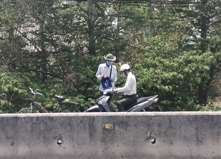 Hỗ trợ người bán vé số 50.000 đồng/ngày khi dừng việc vì Covid-19 - 1