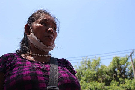 20 năm mẹ cùng con trai bán vé số ngóc ngách Sài Gòn: 'Thiếu nó, tôi không sống nổi!' - ảnh 3