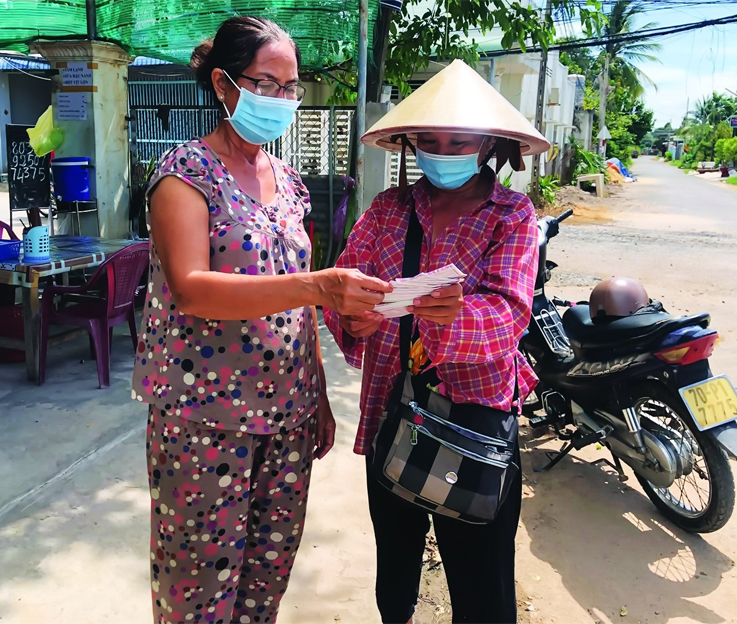 Đồng Nai hỗ trợ người bán vé số dạo bị mất việc làm, không có thu nhập do ảnh hưởng của Covid-19